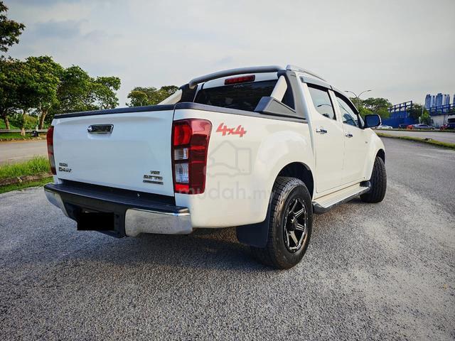 Isuzu D-MAX 2.5 Z PRESTIGE 4X4 (A) TIPTOP 1 OWNER - 4