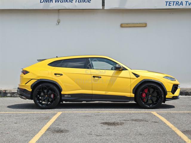 2023 Lamborghini URUS PERFORMANTE FULL CARBON PACK - 3