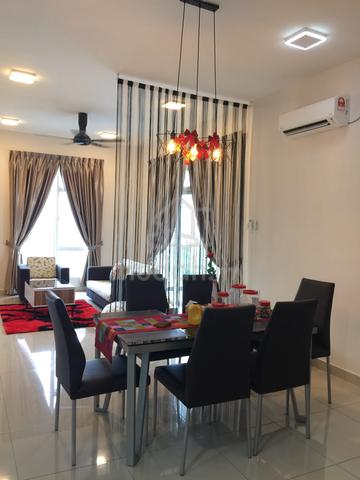 M Condominium @ Larkin 1