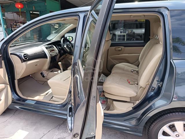 2014 Nissan GRAND LIVINA 1.6 CLASSIC/COMFORT (A) - 5