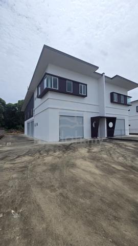 HAJI BAKI BATU KITANG NORTH INDUSTRY PARK WAREHOUSE/FACTORY FOr RENT 1