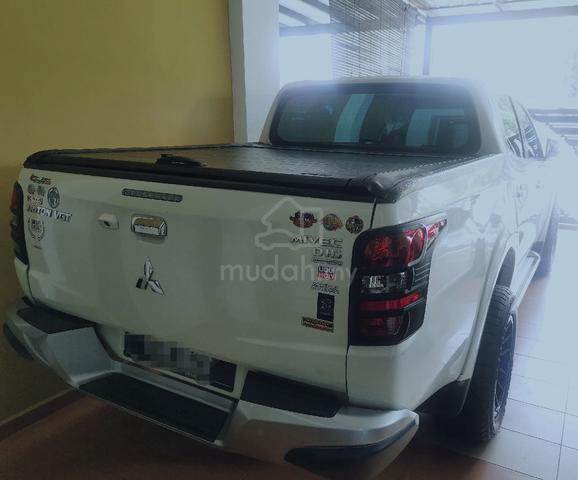 2017 Mitsubishi TRITON 2.4 VGT A/T PREMIUM (A) - 2