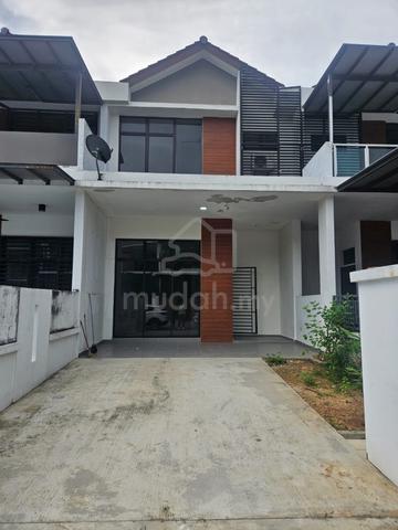 Bukit Indah Avenue Double Storey Terrace House 4bed Johor Bahru 1