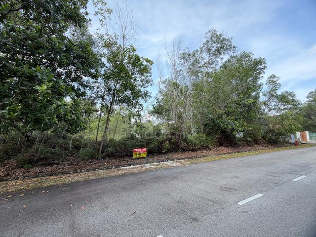 4833sf Bungalow Land Tasik Senangin Mahkota Hills Lenggeng, Freehold 1