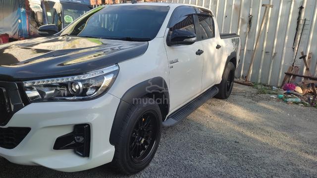 2017 Toyota HILUX 2.4 G LE (A) - 1