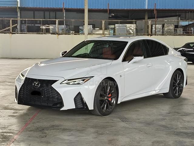 2023 Lexus IS300 2.0 F-SPORT 17K KM ONLY - 1