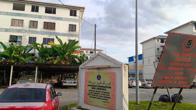 Pangsapuri Seri Cempaka (Bukit Sentosa) 1