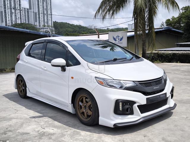 2017 Honda JAZZ 1.5 E (A) Bucket seat - 1