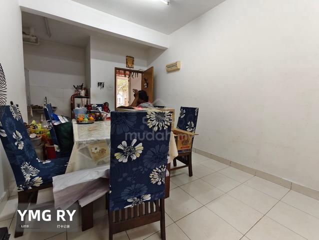 Azaria Apartments 1