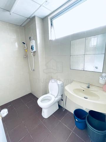 Nice Master Room with Bathroom @ PV20 Condo PV Setapak Wangsa Maju 2