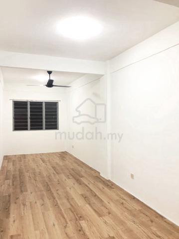 Ruselia Apartment 1