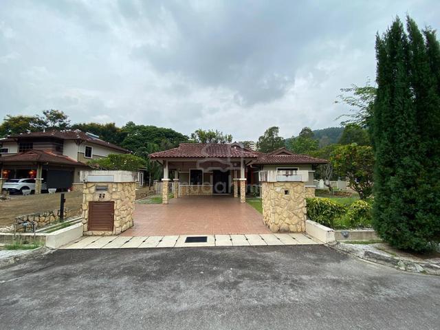 Meru Valley Resort single storey bungalow for rent 1
