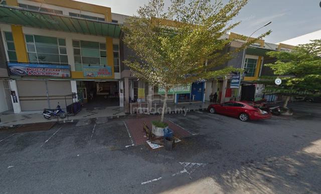 Strategic Shop Lot for Rent in Seri Iskandar - Opposite Lotus BUSI 1