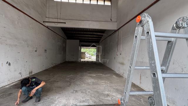 1sty Taman perindustrian Puchong LDP Puchong Jaya Utama 20x80 1