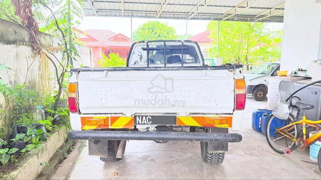 1995 Toyota HILUX 2.8 MY95 LN106R (M) - 4