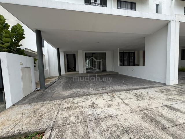 [3310sqft] 3 Storey House Taman Amaryllis Tamansari Rawang for Rent 1