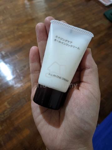Muji Anti Aging All in One cream - photo 2 of 3