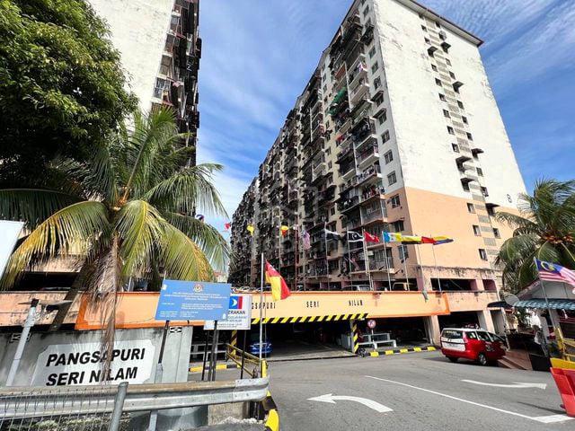 Cash back! shop office kedai pangsapuri sri nilam Ampang 1