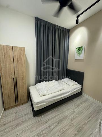 Meta City Single Bedroom with Aircond FOR RENT 1