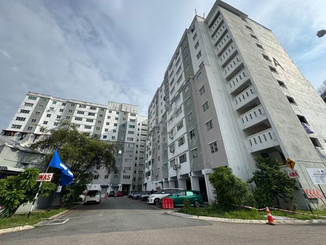 Pangsapuri Desa Jaya 1