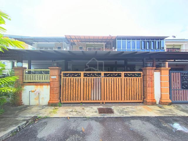 Double Storey Terrace, Taman Tasik Jaya 2, Senawang, Seremban 1