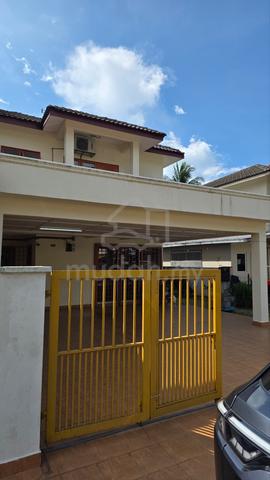 2 Storey Terrace House 1