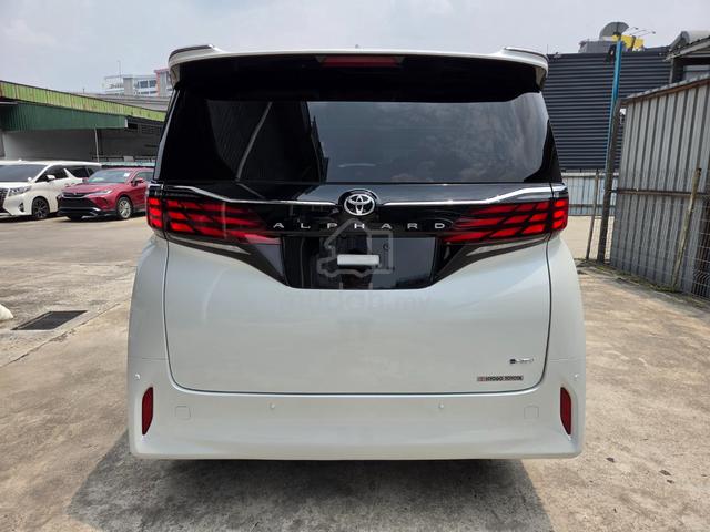 8 SEATER 2025 Toyota ALPHARD 2.5 HYBRID X PROMO - 4
