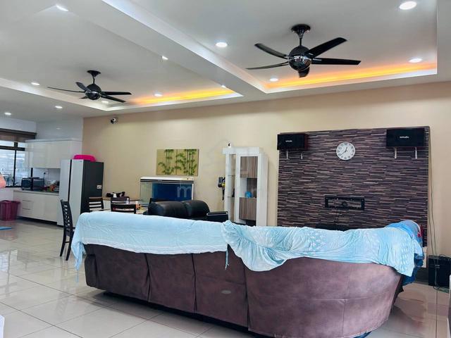 Bukit Impian Emas Skudai Double Sty House For RENT 1