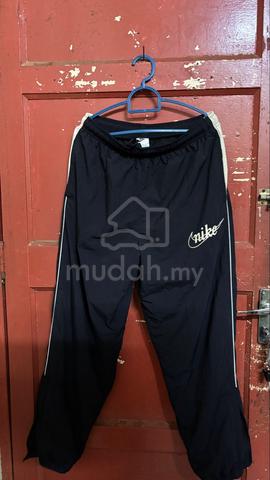 Nike Apparels - photo 4 of 6