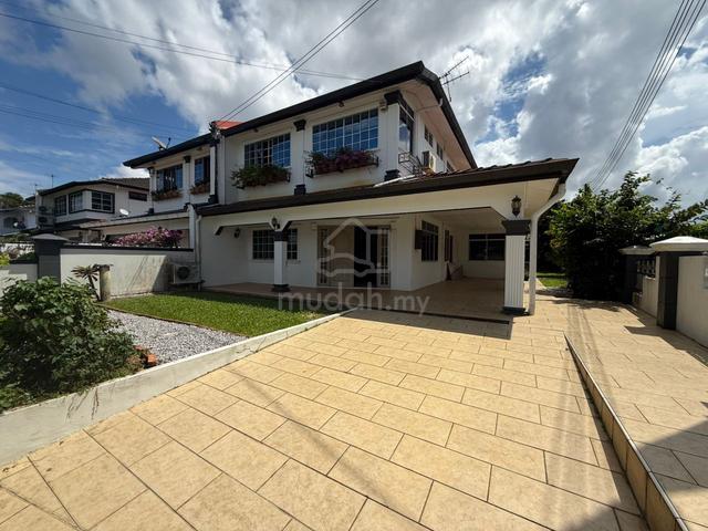 For Sale - Double Storey Semi-Detached @ Jalan Stampin, Kuching 1