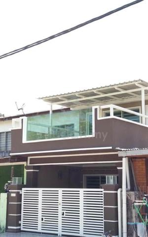 [ Fully Renovated ] 2 Sty House , Taman Delima , Kajang 1