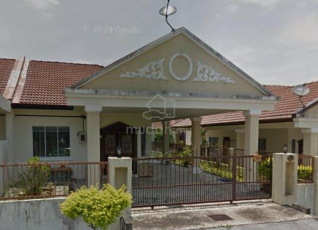 Tmn Sri Moyan , Batu Kawa 1