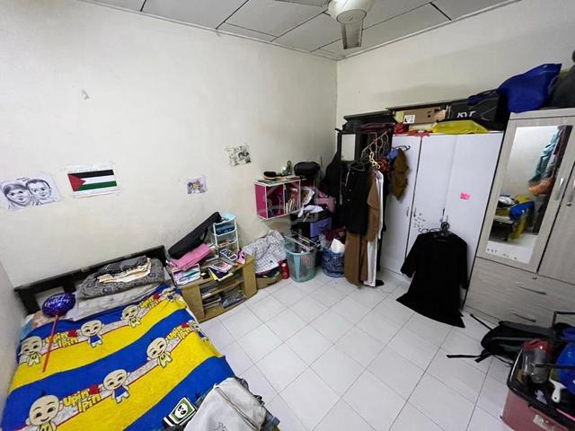 Tmn Dahlia 1sty 20*52 Low Cost Hse Unblock View Near Paradigm Mall JB 1