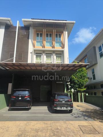 Want to sell. Semi D The Refflisia Damansara Perdana 1