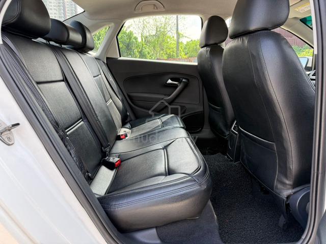 2018 Volkswagen VENTO 1.2 TSI AUTO/ BUDJET SEDAN - 4