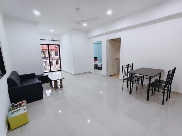 Taman Suria Shop Apartment 1