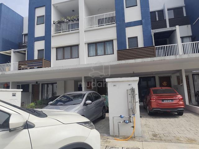 Ayden Townhouse Upper Unit, Kota Warisan Sepang 1