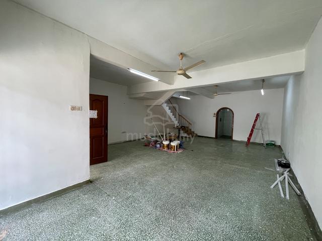 22 x 75 2.5 storey terrace 5 room taman wahyu jalan kuching Jinjang KL 1