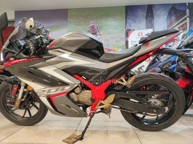 2021 GPX DEMON GR200RR Best Condition Pirelli Tyre - photo 6 of 10