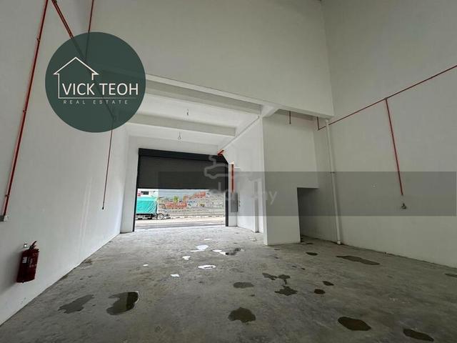 1.5sty Terrace 2696sf Industrial Warehouse Factory Valdor Batu Kawan 4