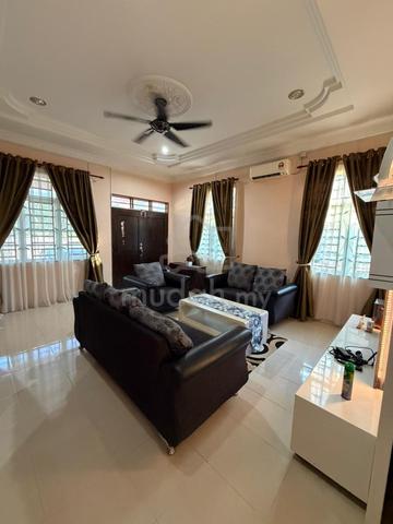 BANGLO PANTAI TELUK LIPAT SURA, Jual Fully Furnished Kawasan Strategik 1