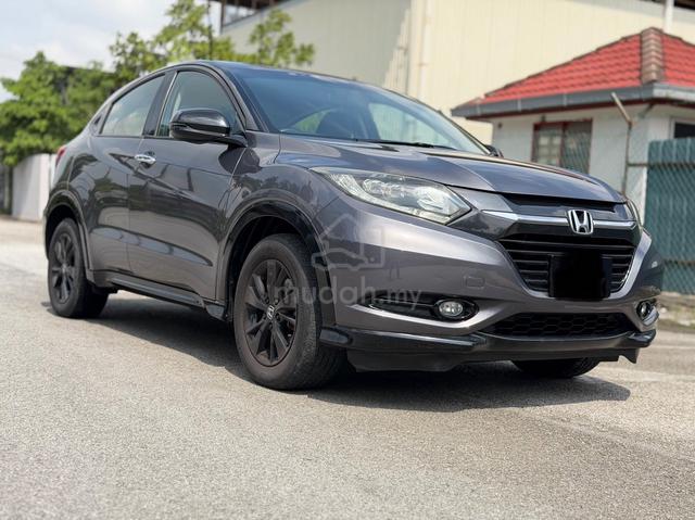 Honda HR-V 1.8 V BELI DAN PAKAI IN GOOD CONDITION - 1