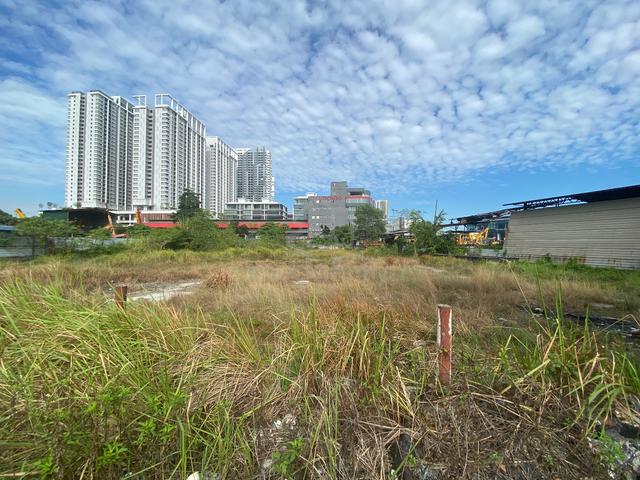 Balakong,Agriculture Land,40,000 sf For Rent,Seri Kembangan 1