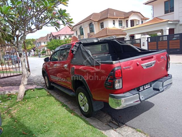 2017 Toyota HILUX 2.4 G VNT MY16 AN120 (A) - 2