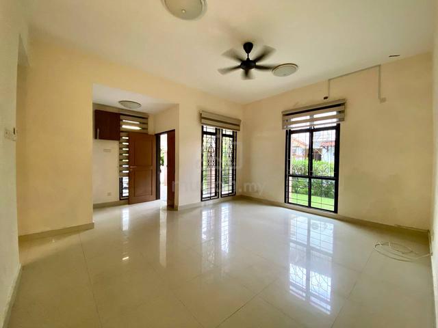 [FACING OPEN] Semi-D 2 Storey Presint 15, Putrajaya 3