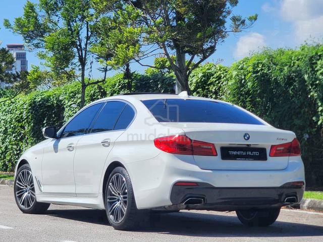 DEC 2017 BMW 530i (A)G30 CBU Local M Sport 1 Owner - 3