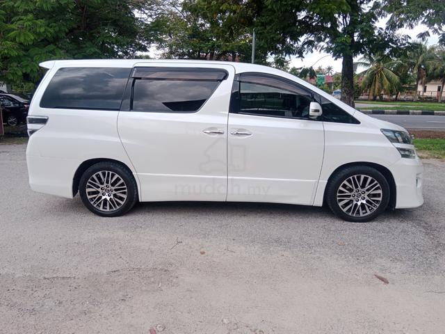 2013 Toyota VELLFIRE 2.4 Z GOLDEN EYES ANH20W - 5