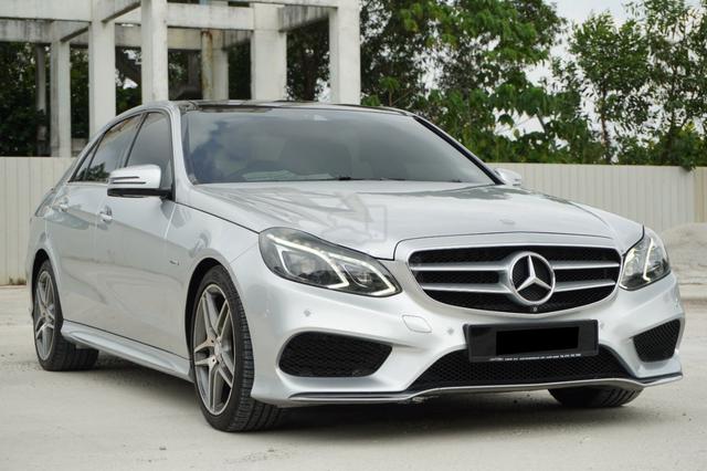 SUNROOF⭐EDTION E⭐2015 Mercedes Benz E250 2.0 AMG - 1