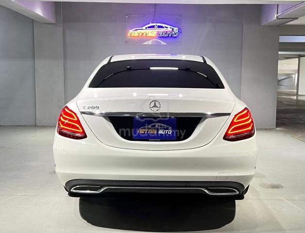 2016 Mercedes Benz C200 AVANTGARDE (CBU) 2.0 (A) - 4