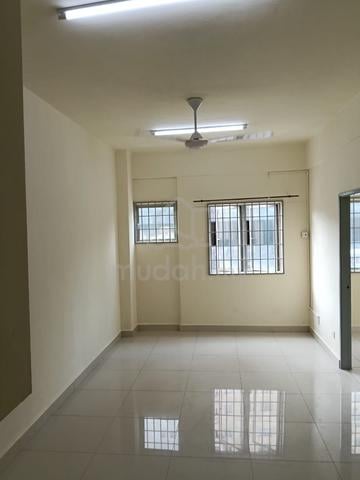 Serdang Perdana Shop Apartment 1